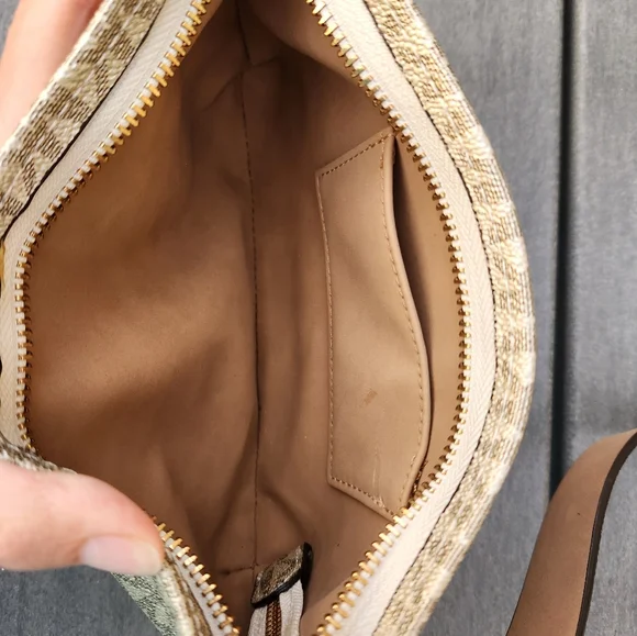 MICHAEL KORS LOGO METALLIC BELT BAG/ FANNY BAG - Picture 3 of 5